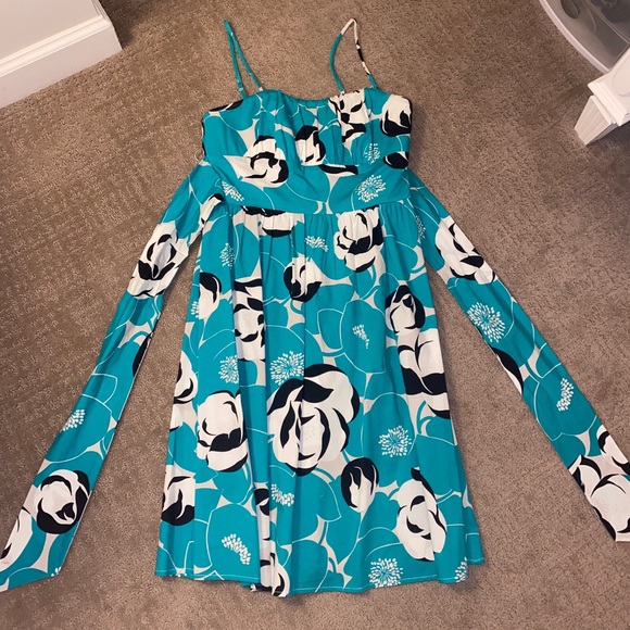 Floral dress - Picture 2 of 4